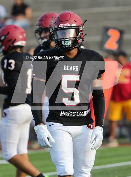 Thumbnail 2 in East Rutherford @ Bunker Hill (Scrimmage) photogallery.
