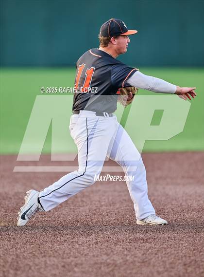 Thumbnail 3 in Schulenburg vs. Johnson City (UIL 2A D1 Baseball Regional Semis) photogallery.