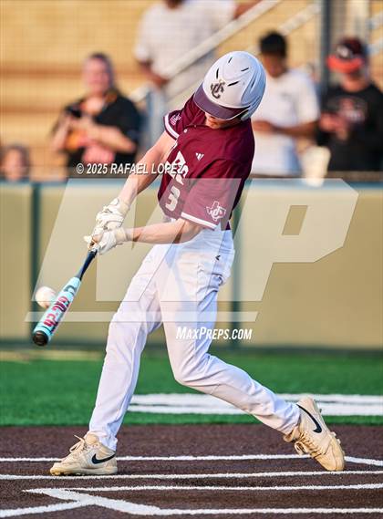 Thumbnail 1 in Schulenburg vs. Johnson City (UIL 2A D1 Baseball Regional Semis) photogallery.