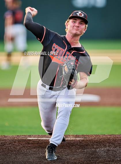 Thumbnail 3 in Schulenburg vs. Johnson City (UIL 2A D1 Baseball Regional Semis) photogallery.