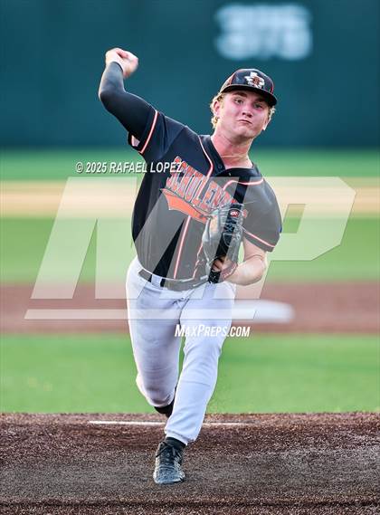 Thumbnail 1 in Schulenburg vs. Johnson City (UIL 2A D1 Baseball Regional Semis) photogallery.