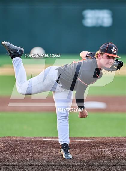 Thumbnail 3 in Schulenburg vs. Johnson City (UIL 2A D1 Baseball Regional Semis) photogallery.