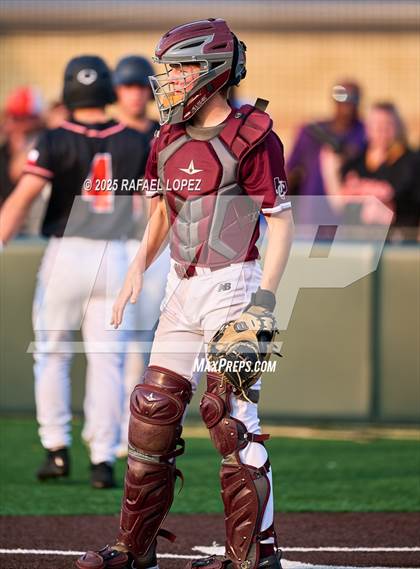 Thumbnail 2 in Schulenburg vs. Johnson City (UIL 2A D1 Baseball Regional Semis) photogallery.