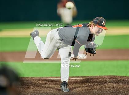 Thumbnail 2 in Schulenburg vs. Johnson City (UIL 2A D1 Baseball Regional Semis) photogallery.