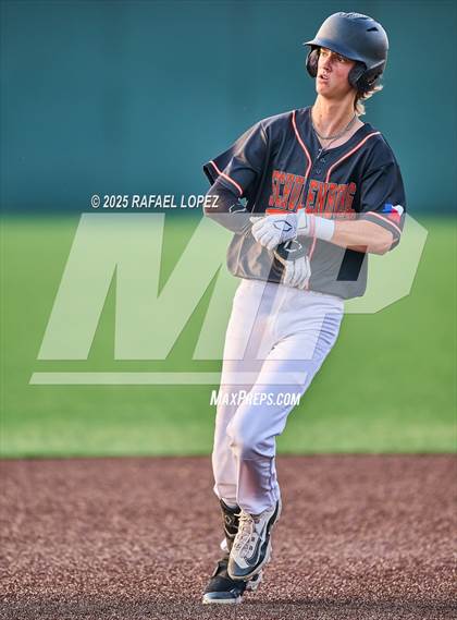 Thumbnail 2 in Schulenburg vs. Johnson City (UIL 2A D1 Baseball Regional Semis) photogallery.