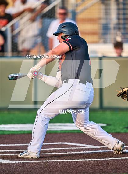 Thumbnail 2 in Schulenburg vs. Johnson City (UIL 2A D1 Baseball Regional Semis) photogallery.