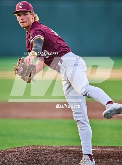 Thumbnail 3 in Schulenburg vs. Johnson City (UIL 2A D1 Baseball Regional Semis) photogallery.