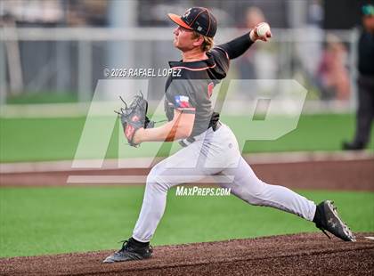 Thumbnail 2 in Schulenburg vs. Johnson City (UIL 2A D1 Baseball Regional Semis) photogallery.