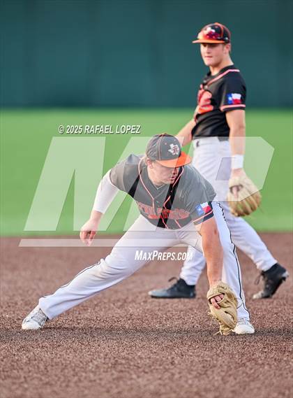 Thumbnail 1 in Schulenburg vs. Johnson City (UIL 2A D1 Baseball Regional Semis) photogallery.