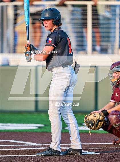 Thumbnail 2 in Schulenburg vs. Johnson City (UIL 2A D1 Baseball Regional Semis) photogallery.