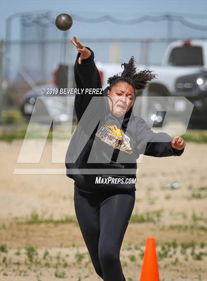 Thumbnail 1 in Highland @ Quartz Hill (High Jump and Shot Put) photogallery.