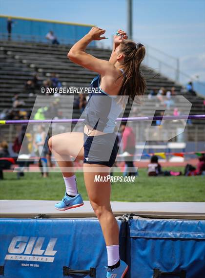 Thumbnail 1 in Highland @ Quartz Hill (High Jump and Shot Put) photogallery.