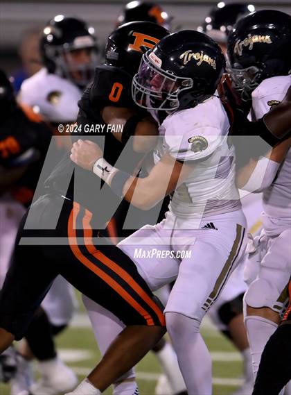 Thumbnail 1 in South Pittsburg vs Soddy Daisy (Blue Cross Bowl) photogallery.
