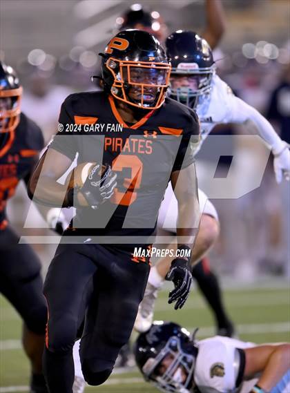 Thumbnail 2 in South Pittsburg vs Soddy Daisy (Blue Cross Bowl) photogallery.