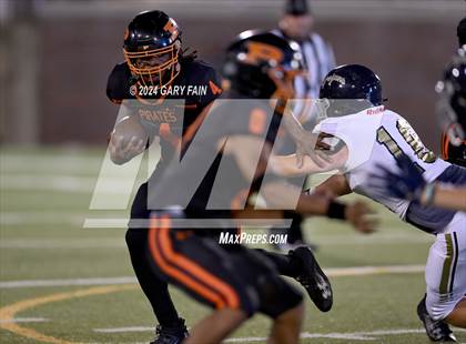 Thumbnail 1 in South Pittsburg vs Soddy Daisy (Blue Cross Bowl) photogallery.