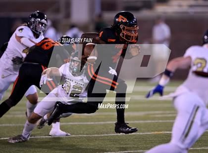 Thumbnail 2 in South Pittsburg vs Soddy Daisy (Blue Cross Bowl) photogallery.