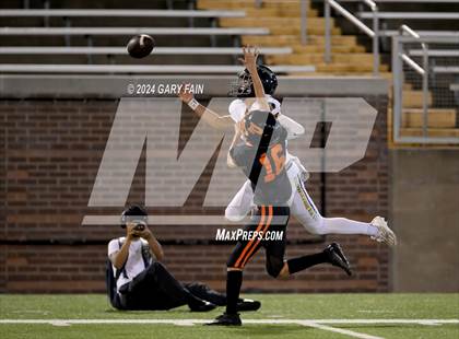 Thumbnail 3 in South Pittsburg vs Soddy Daisy (Blue Cross Bowl) photogallery.