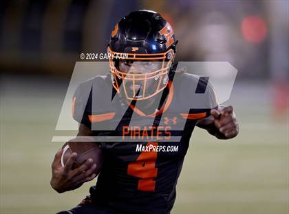 Thumbnail 2 in South Pittsburg vs Soddy Daisy (Blue Cross Bowl) photogallery.