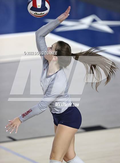 Thumbnail 1 in Tompkins vs. Clear Springs (UIL 6A Region 3 Semi Finals) photogallery.