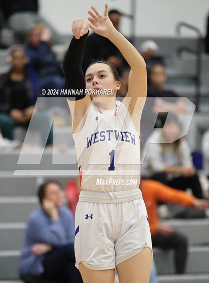 Thumbnail 1 in Marian @ Westview photogallery.