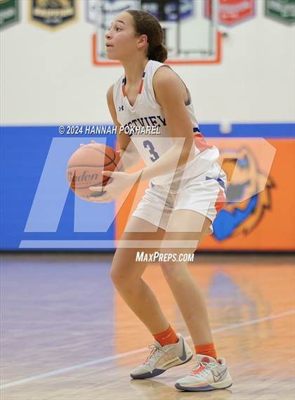 Thumbnail 1 in Marian @ Westview photogallery.
