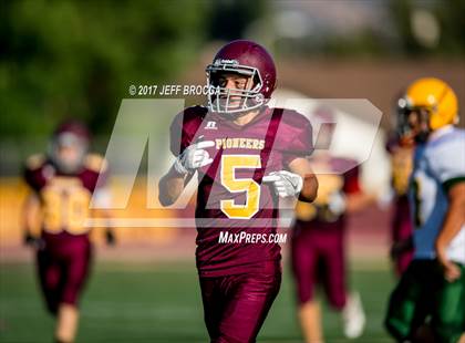 Thumbnail 2 in JV: Moorpark @ Simi Valley photogallery.