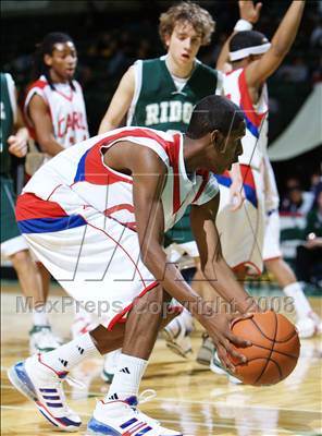 Thumbnail 1 in Ridge vs Plainfield (Prime Time Shootout) photogallery.