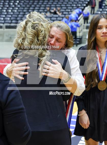 Thumbnail 3 in Iola vs. Schulenburg (UIL 2A Volleyball Semifinal Medal Ceremony) photogallery.