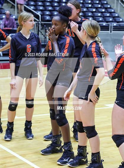 Thumbnail 2 in Iola vs. Schulenburg (UIL 2A Volleyball Semifinal Medal Ceremony) photogallery.