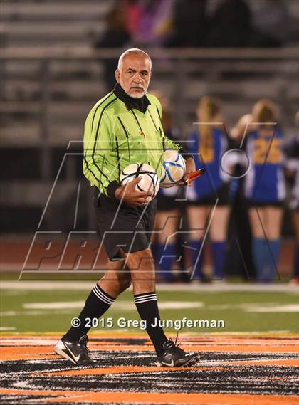 Thumbnail 3 in North vs South Kiwanis All-Star Game photogallery.