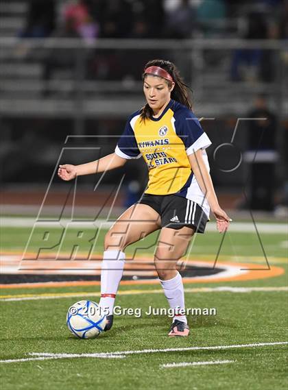 Thumbnail 3 in North vs South Kiwanis All-Star Game photogallery.