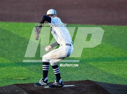 Thumbnail 2 in Midlothian vs. Wylie East (UIL 5A Regional Final) photogallery.
