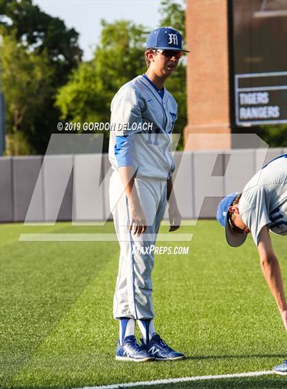 Thumbnail 3 in Midlothian vs. Wylie East (UIL 5A Regional Final) photogallery.