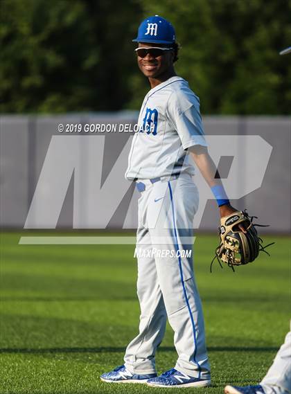 Thumbnail 3 in Midlothian vs. Wylie East (UIL 5A Regional Final) photogallery.