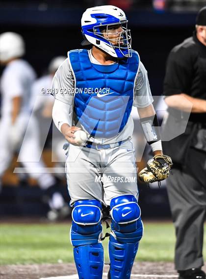 Thumbnail 3 in Midlothian vs. Wylie East (UIL 5A Regional Final) photogallery.