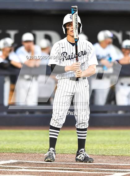 Thumbnail 1 in Midlothian vs. Wylie East (UIL 5A Regional Final) photogallery.