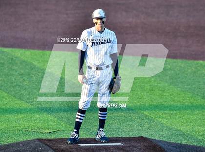 Thumbnail 2 in Midlothian vs. Wylie East (UIL 5A Regional Final) photogallery.