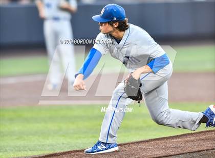 Thumbnail 1 in Midlothian vs. Wylie East (UIL 5A Regional Final) photogallery.