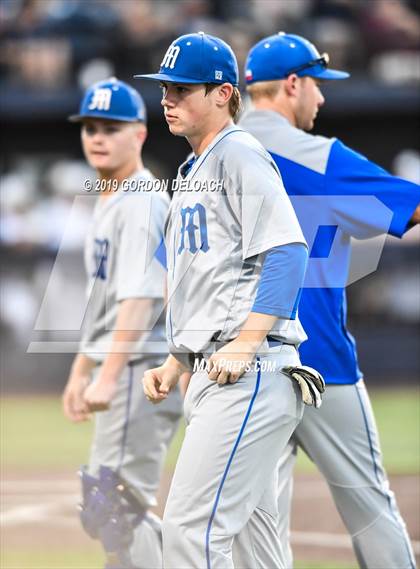 Thumbnail 1 in Midlothian vs. Wylie East (UIL 5A Regional Final) photogallery.