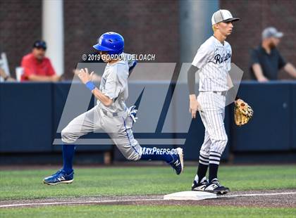 Thumbnail 3 in Midlothian vs. Wylie East (UIL 5A Regional Final) photogallery.