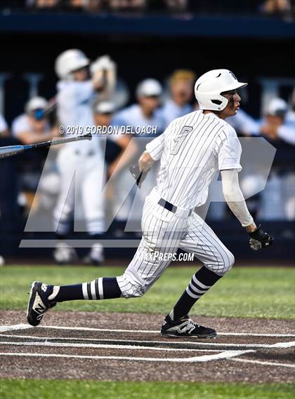 Thumbnail 2 in Midlothian vs. Wylie East (UIL 5A Regional Final) photogallery.