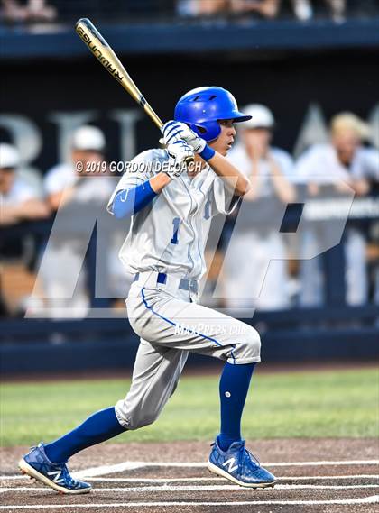 Thumbnail 2 in Midlothian vs. Wylie East (UIL 5A Regional Final) photogallery.