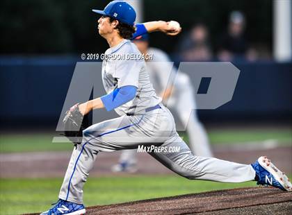 Thumbnail 1 in Midlothian vs. Wylie East (UIL 5A Regional Final) photogallery.