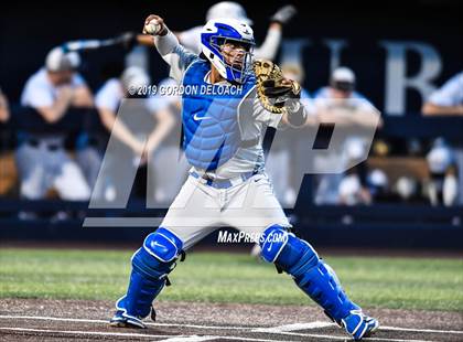 Thumbnail 1 in Midlothian vs. Wylie East (UIL 5A Regional Final) photogallery.