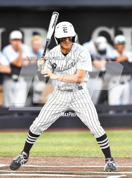 Thumbnail 1 in Midlothian vs. Wylie East (UIL 5A Regional Final) photogallery.