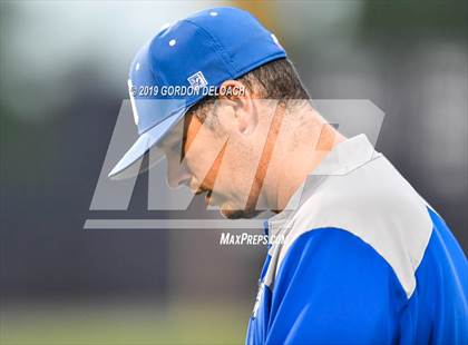 Thumbnail 3 in Midlothian vs. Wylie East (UIL 5A Regional Final) photogallery.
