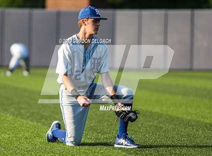 Thumbnail 1 in Midlothian vs. Wylie East (UIL 5A Regional Final) photogallery.