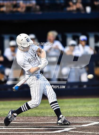 Thumbnail 1 in Midlothian vs. Wylie East (UIL 5A Regional Final) photogallery.