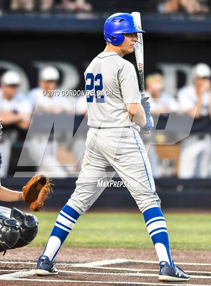 Thumbnail 1 in Midlothian vs. Wylie East (UIL 5A Regional Final) photogallery.