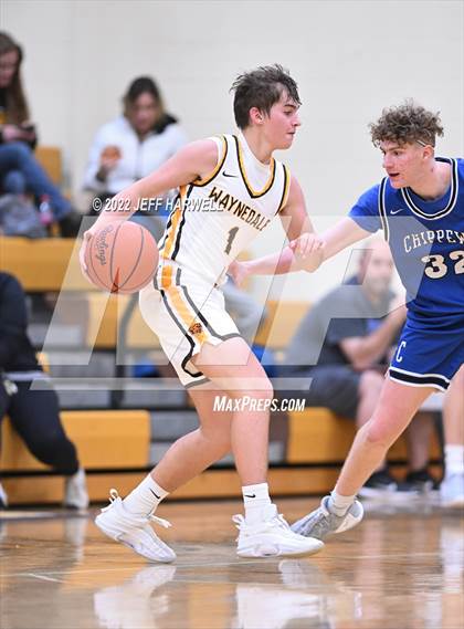 Thumbnail 1 in Chippewa @ Waynedale photogallery.